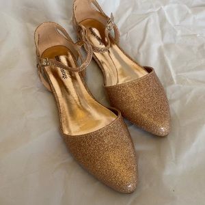 NIB Rose Gold sparkle flats by Unique Vintage, 9